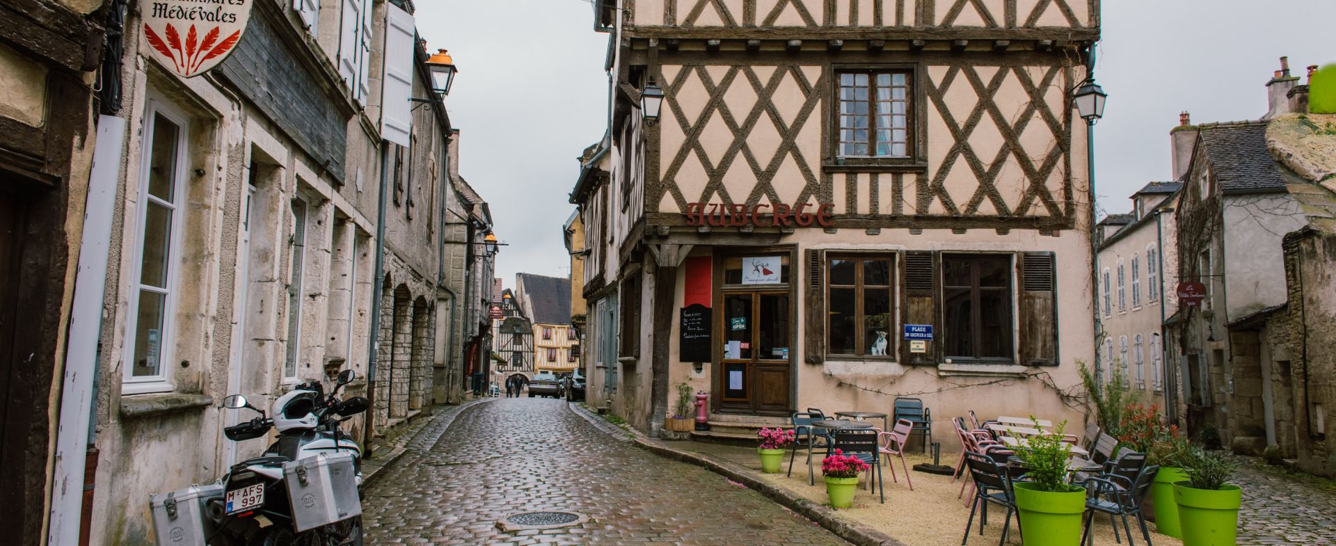 Noyers, Historic village