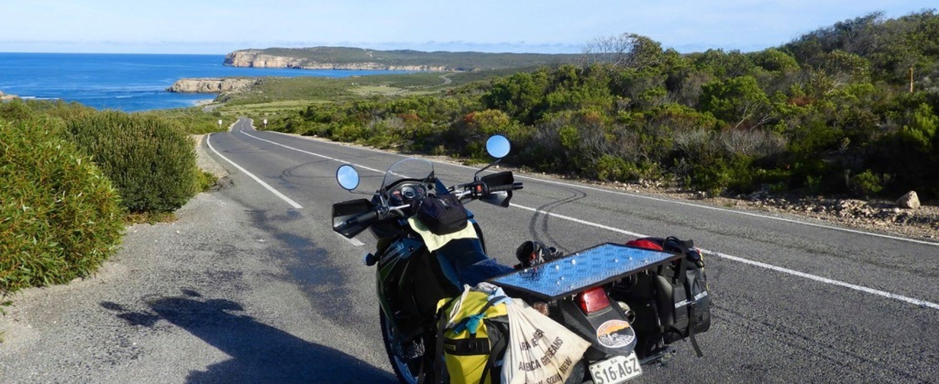 Pondalowie Bay road