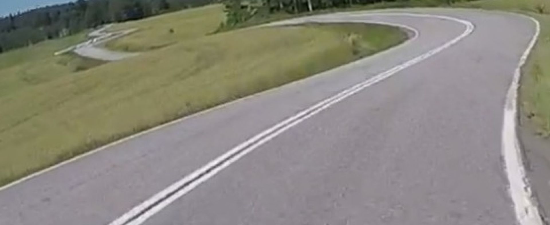 Isnäs / Kabböle - twisty country road