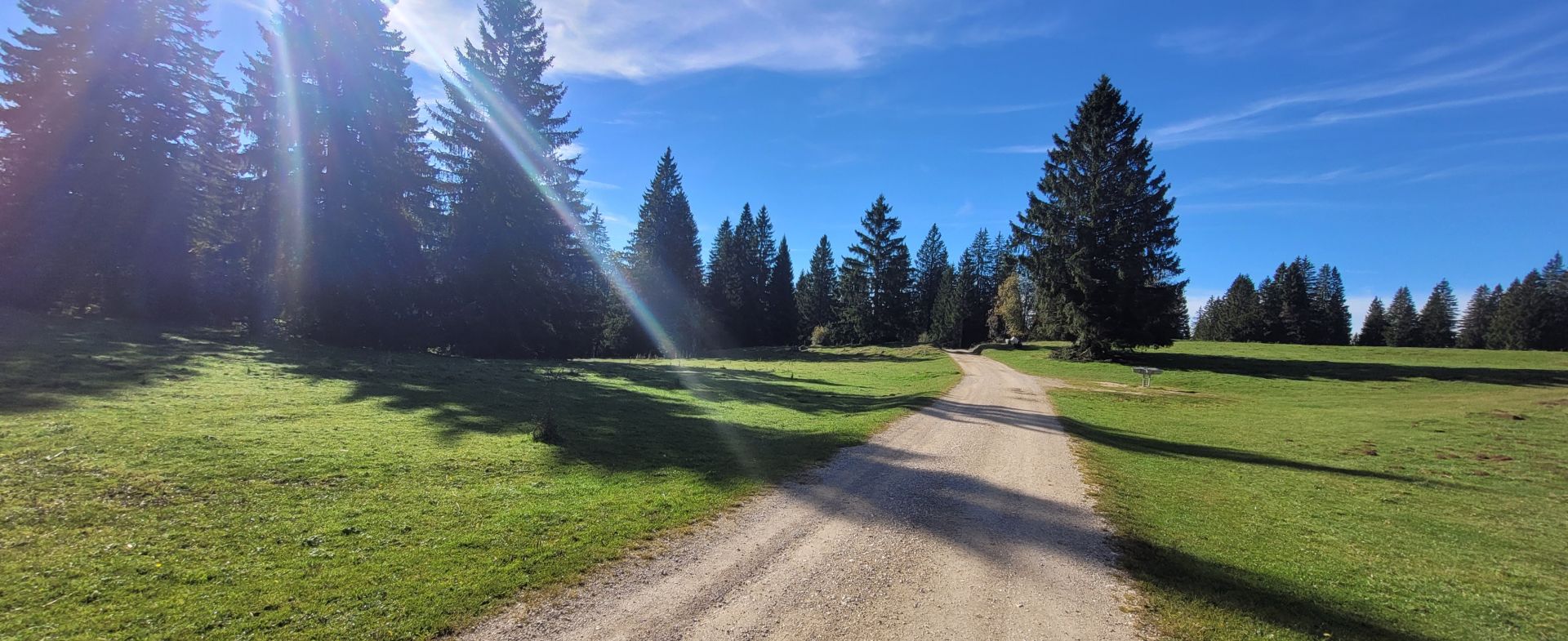 Gravel road 