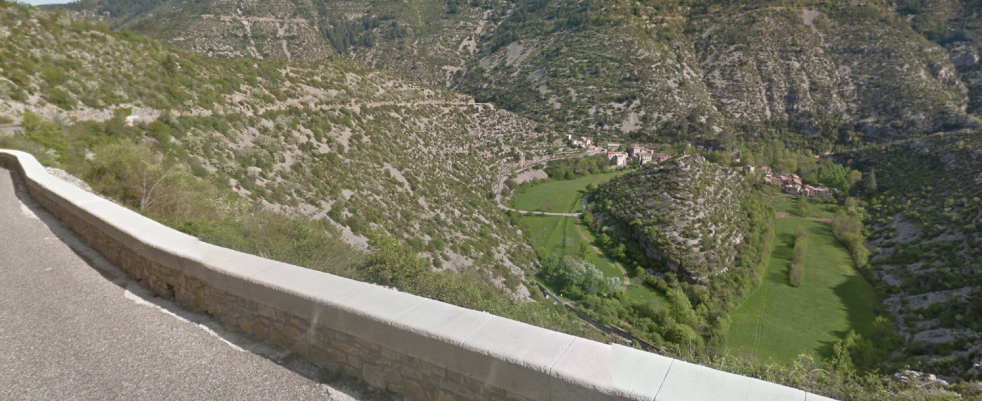 Du cirque de Navacelle en passant par les hauteurs des Cévennes