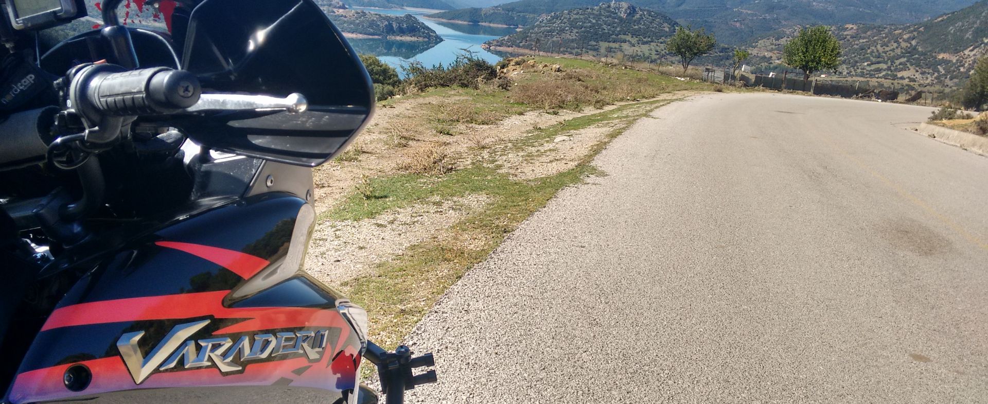 From Nafpaktos to Karpenisi by Trixonida lake and the village of Proussos