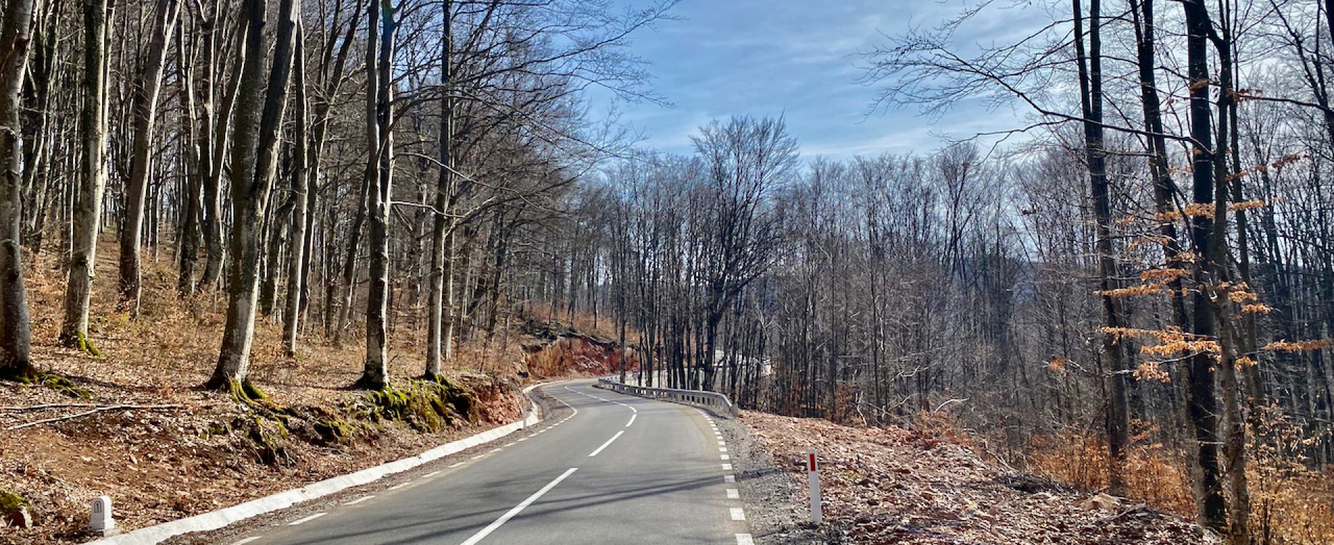 Astileu - Zece Hotare Great Twisty road in Bihor, Romania