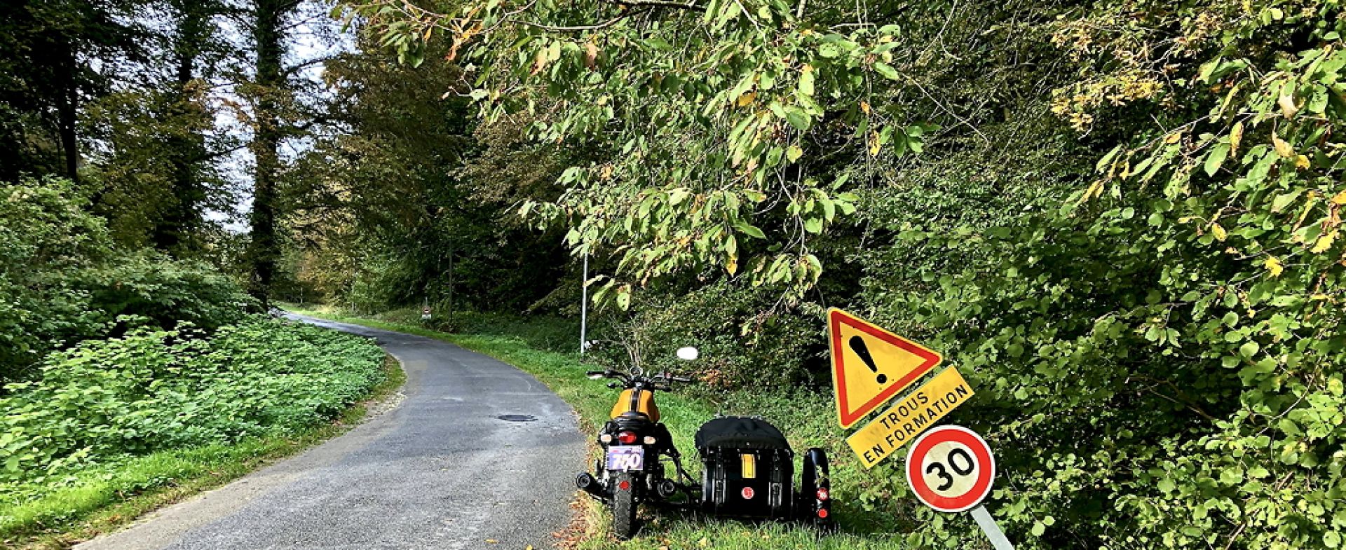 piste forestière en forêts de Retz et Compiègne