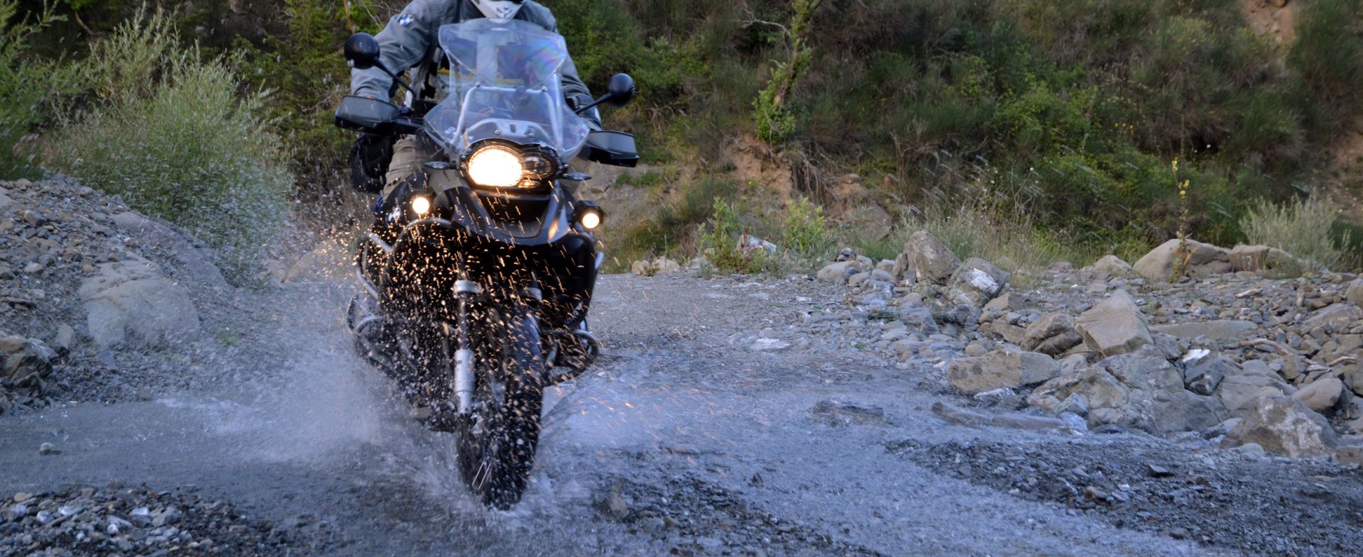 Crossing Vardousia (off road)