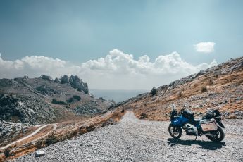 Gravel Road: Mali Alen Pass