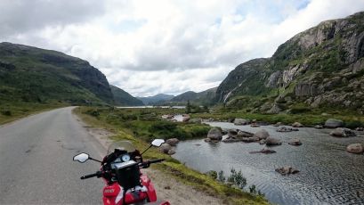 Fv500/Fv986, Lysebotn -junction with Fv 975