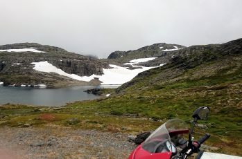 Fv 243, Lærdalsøyri - Aurlandsvangen