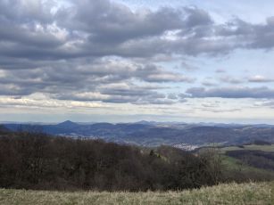 Decin - Cinovec, a path over hills and ridges