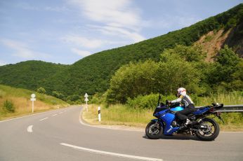 N27, Along the "Sûre"