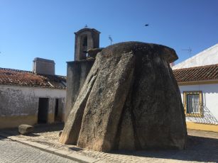 Anta-Capela de Sao Dinis (Pavia)