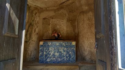 Anta-Capela de Sao Dinis (Pavia)