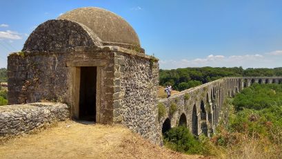 Aqueduto dos Pegoes