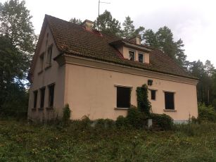 Former border crossing point
