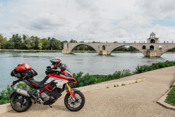 Pont d'Avignon Pont d'Avignon
