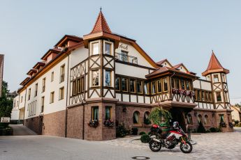 Hotel Rebstock Neuweier Hotel Rebstock Neuweier