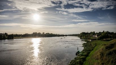 Viewpoint over the Loire, Jargeau Viewpoint over the Loire, Jargeau