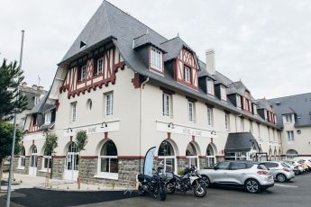 L’Hôtel de Diane L’Hôtel de Diane