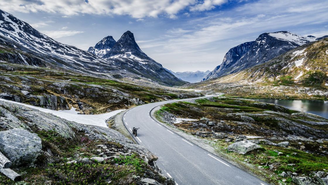 Greatest riding roads in Europe: top 10: Trollstigen