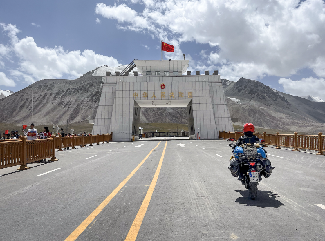 Khunjerab arrival.