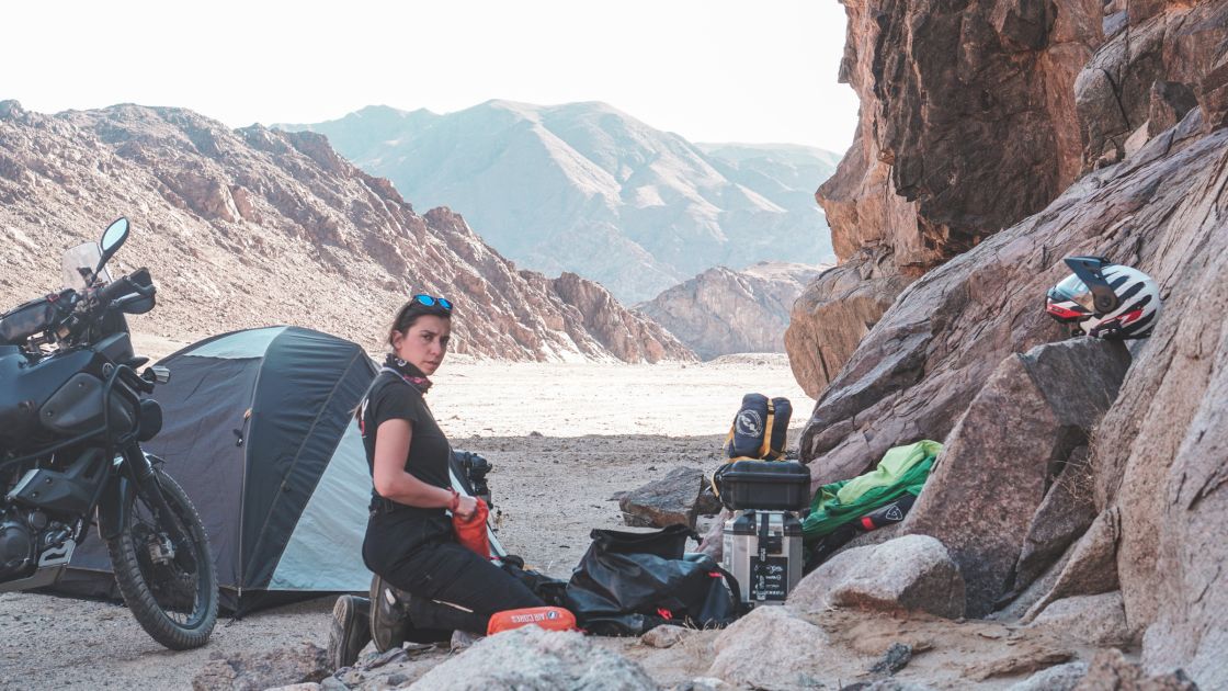Traveling on a motorcycle: 14 tips by Around Gaia #1 Pack light