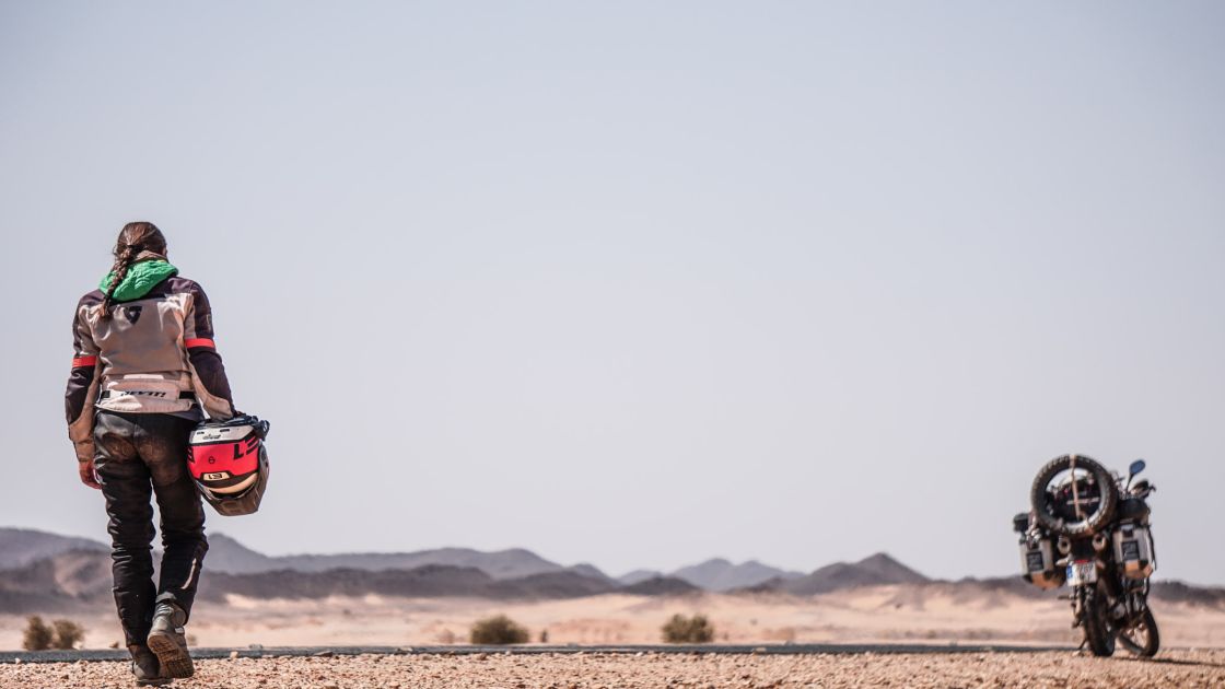 Around Gaia it’s time to cross this country at 40ºC and let its magic cook us.
