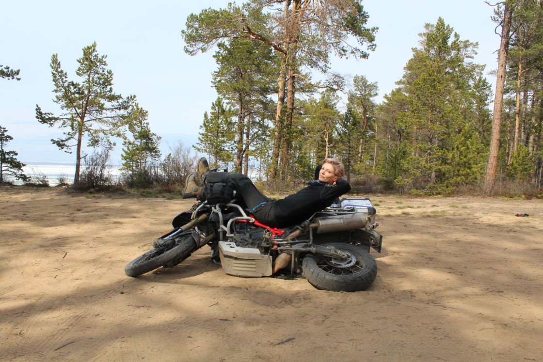 I did little trips along Lake Baikal, dropped Chillie for the first time since I left Australia and quickly realised I can't pick her up without the panniers! She’s a heavy girl when she's laying completely flat! Luckily the main road wasn't too far away and I managed to get some help. Lesson learnt – since then I always have my panniers on when riding off road on my own. 