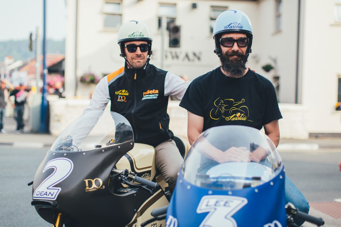 In 2010, twins Torsten and Bjorn Robbens brought Saroléa back to life, now as an exclusively electric motorcycle manufacturer.