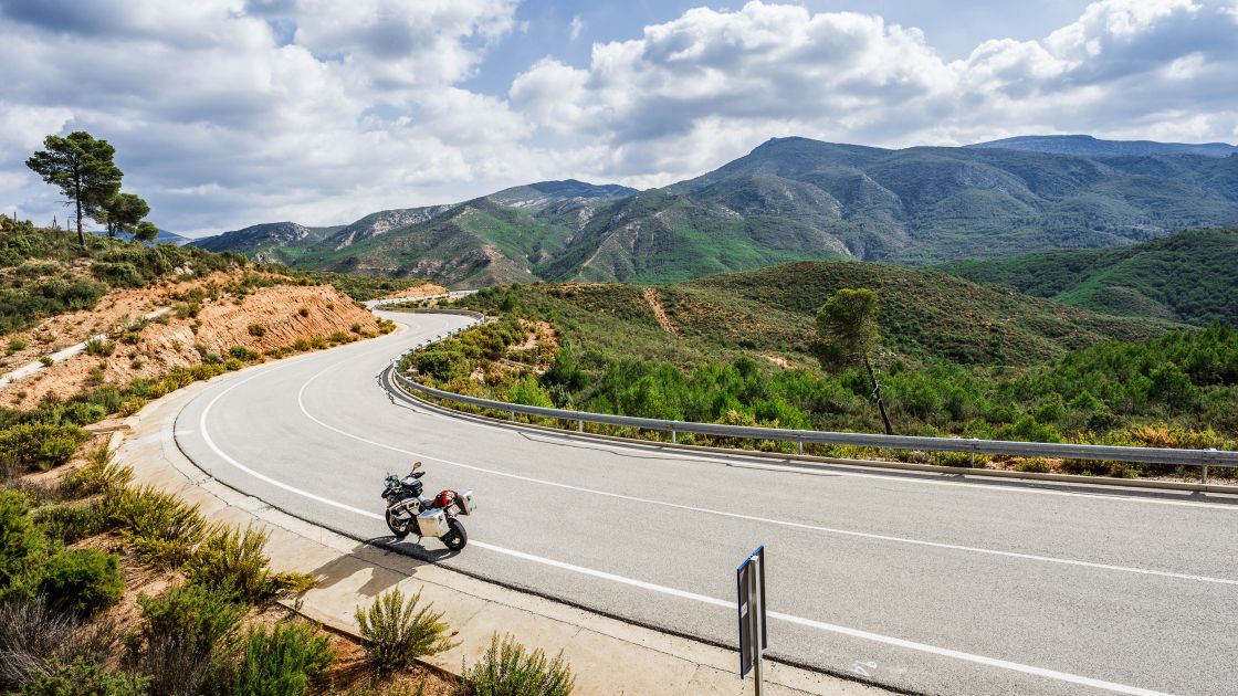 Motul roads to Cheste: Lisbon - Valencia