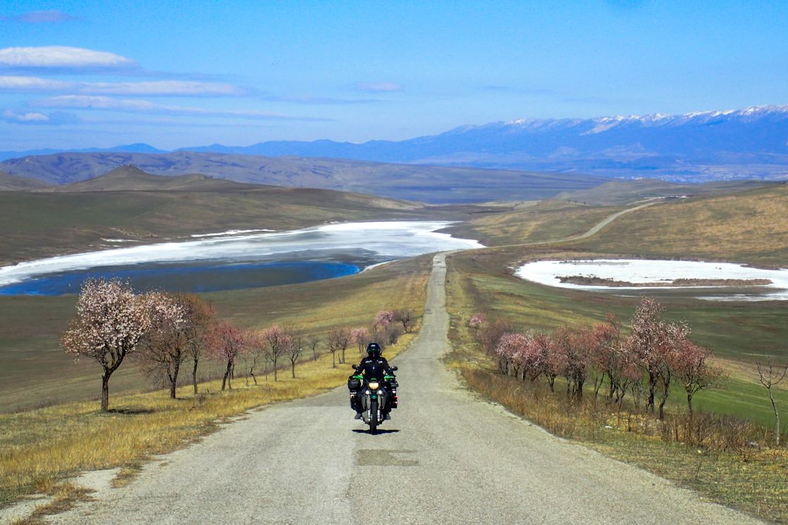 Riding some lonley roads in Georgia