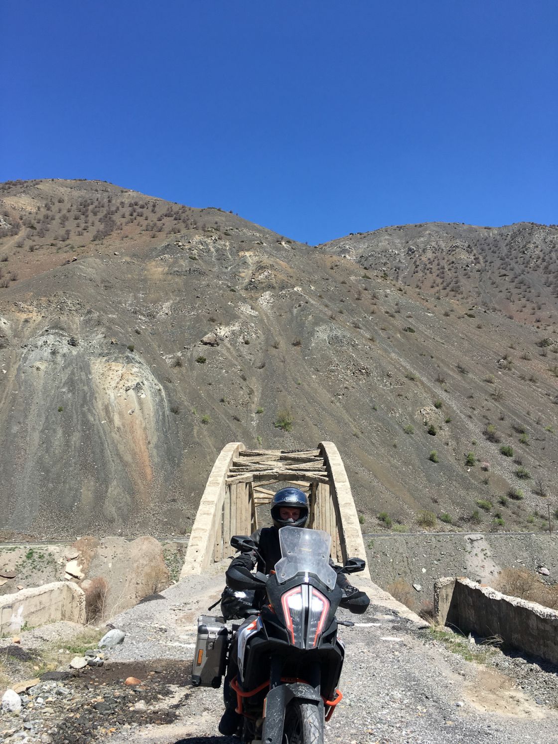 Some roads lead to nowhere, but don't disappoint. Eastern Turkey.