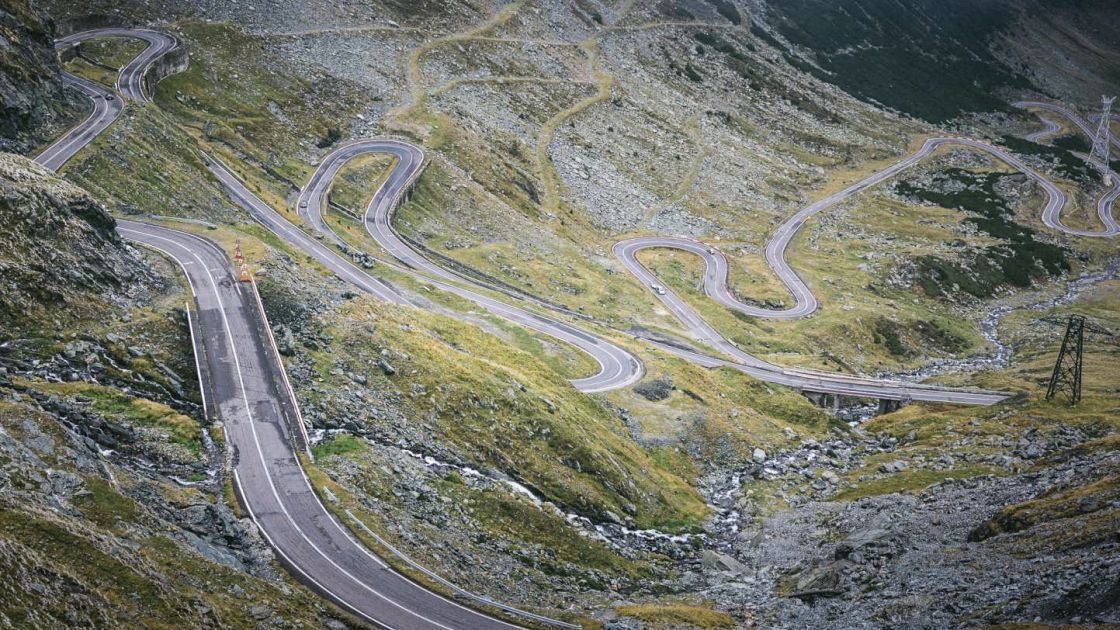Top ten scenic roads, 7c