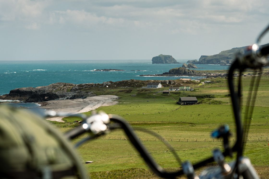 The view from Malin Head is stunning. An unruly turquoise ocean, cliffs, farms, and winding roads.