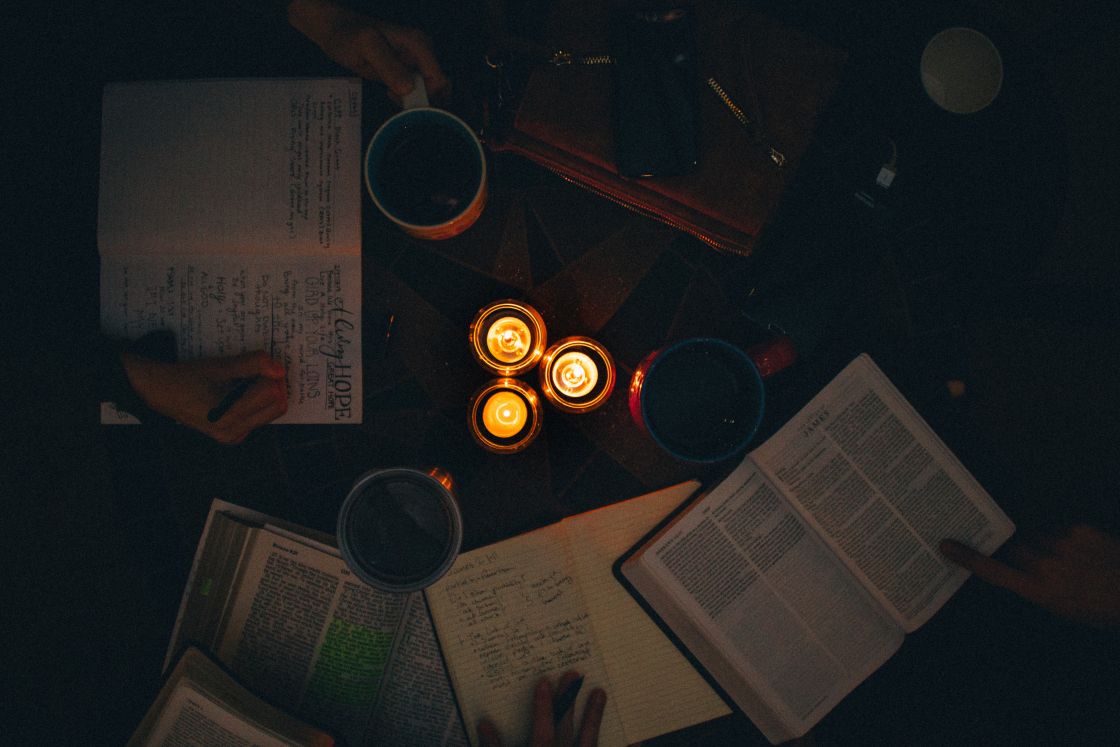 Tips on how to write your own travel journal