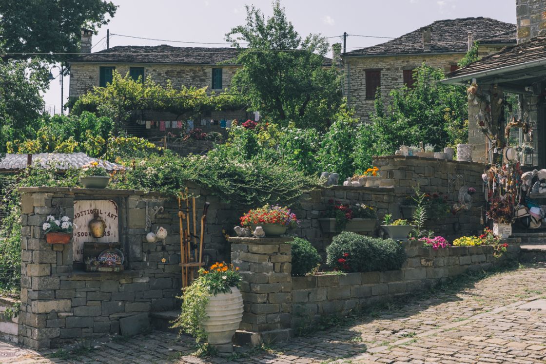 Ride to Meteora & Zagori