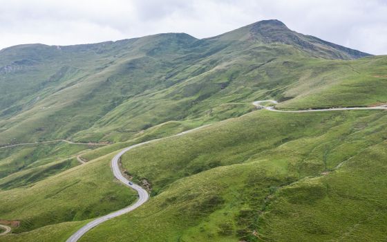 D918. Up over the Aubisque