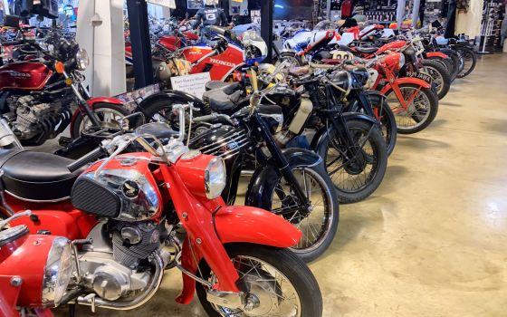 Lake Hill Motors