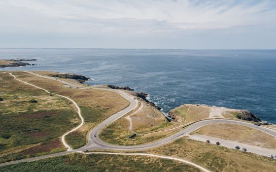 The coastal road on the Quiberon island.