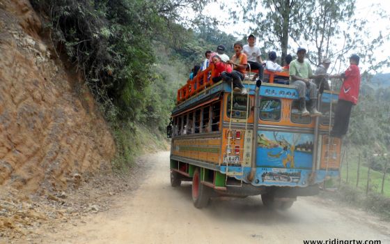 Colombia’s Paradise of Coffee and Dirt