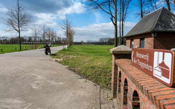 Trappist-route, go! 
