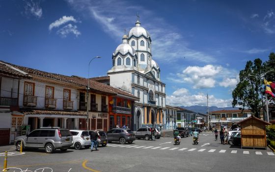 Colombia’s Paradise of Coffee and Dirt