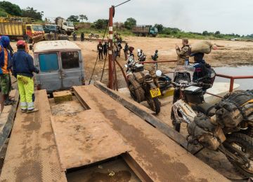 With no other signs of life we followed it blindly until we reached the mighty Congo River again.