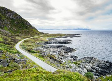 Risøyhamn to Nordmella