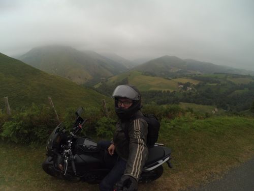 Nicks and Justin Take The Pyrenees