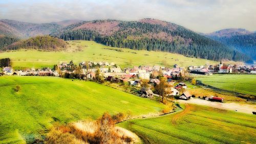 3 roads Slovakia