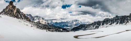 Make it your 24 hours: Vienna - Le Castellet