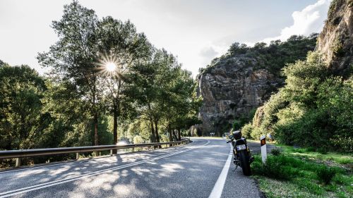 Make it your 24 hours: Lisbon - Le Castellet